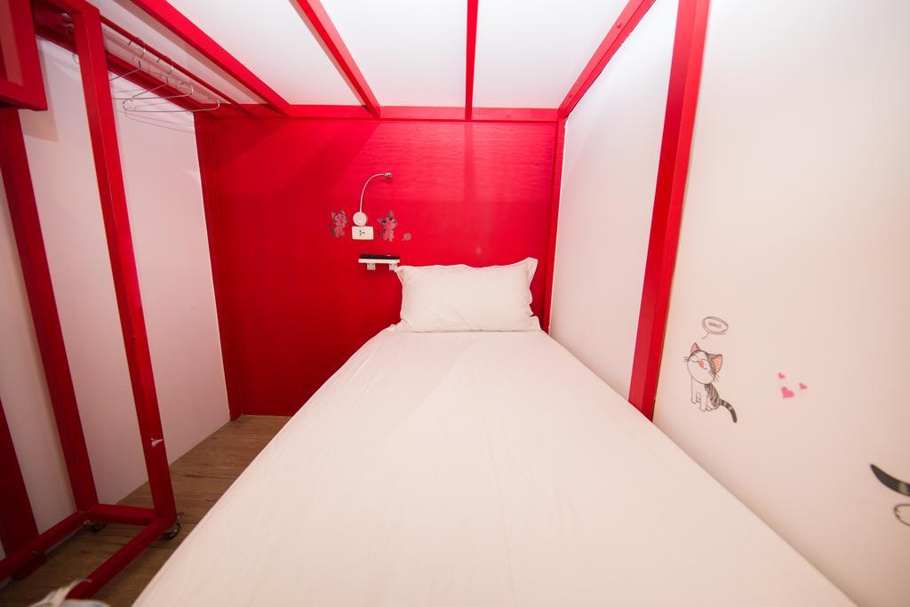 SleepBox Hostel Tajpej Buitenkant foto