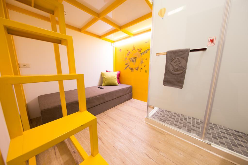 SleepBox Hostel Tajpej Buitenkant foto