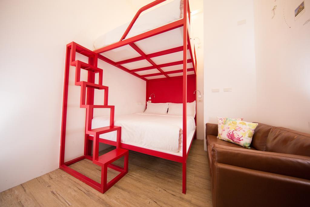 SleepBox Hostel Tajpej Buitenkant foto